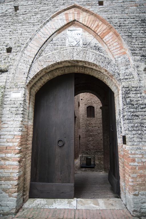 Castello Delle Quattro Torra Bed & Breakfast Val di Pugna Екстериор снимка